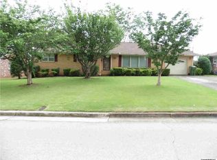 1714 Rosalie Ridge Dr E, Huntsville, AL 35811