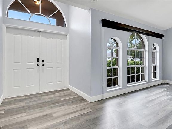 2nd image of 6840 Babcock ST