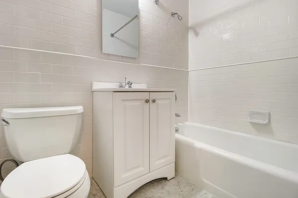 Rented by Algin Management | media 8