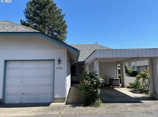 6720 SW Sussex St, Beaverton, OR 97008