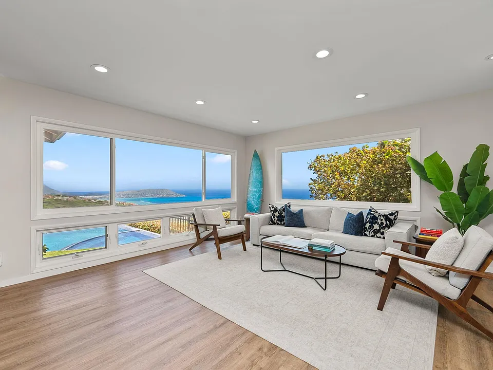 5349 Kahalakua St