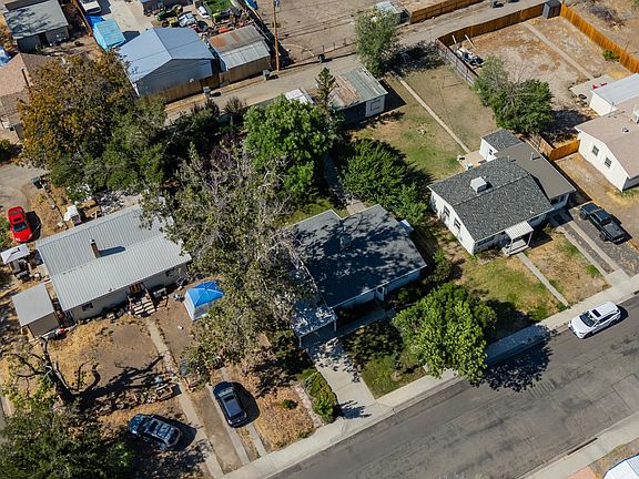 3rd image of 1635 Texas Ave