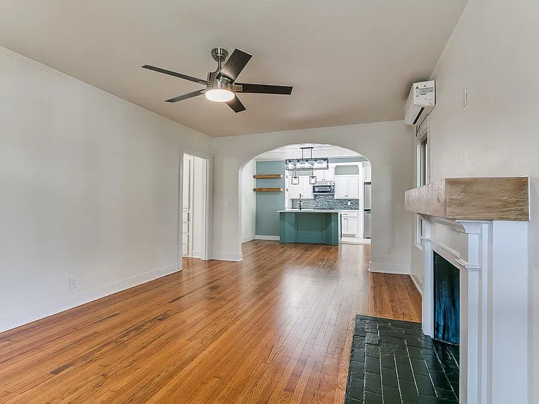 1807 N Gatewood Ave — Photo 28