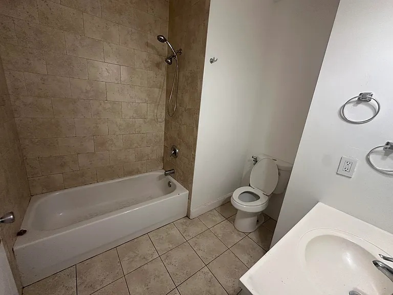 3590 NW 91st Ln #3590 — Photo 6