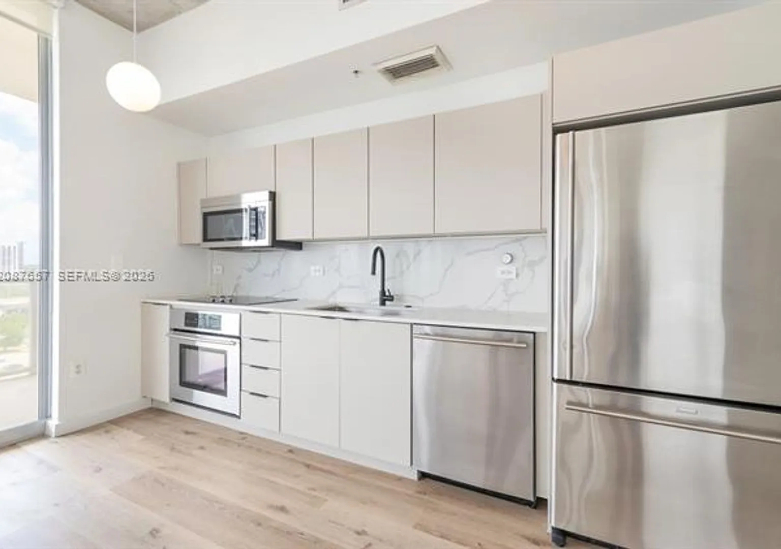 3470 E Coast Ave cu-H804, Miami, FL 33137 — Photo 1