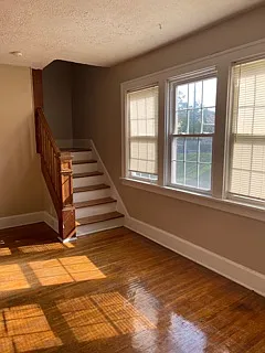 120 E Kelso Rd — Photo 2