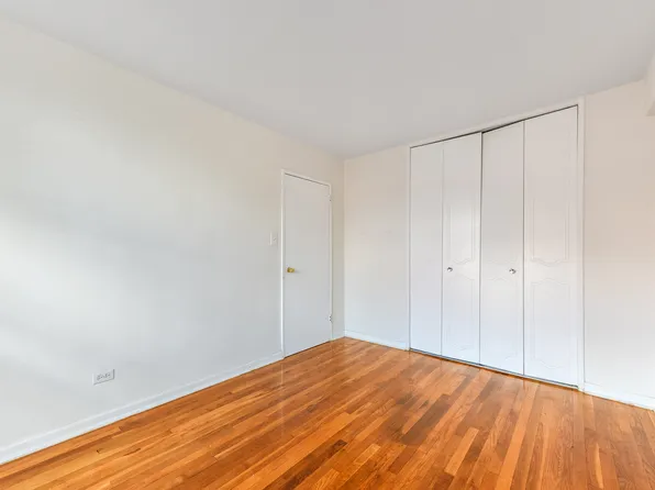 1165 East 54th Street image 17 of 21