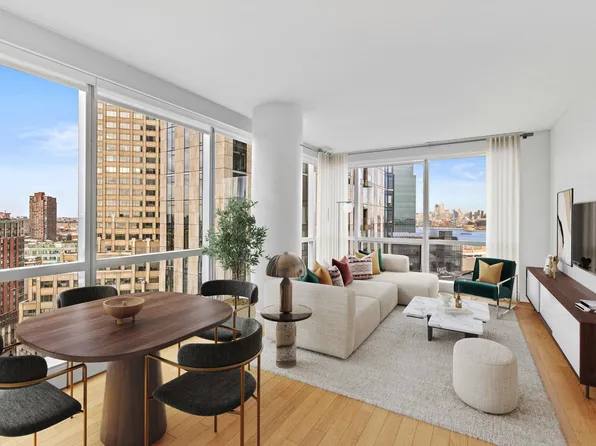 77 Hudson Street image 1 of 9