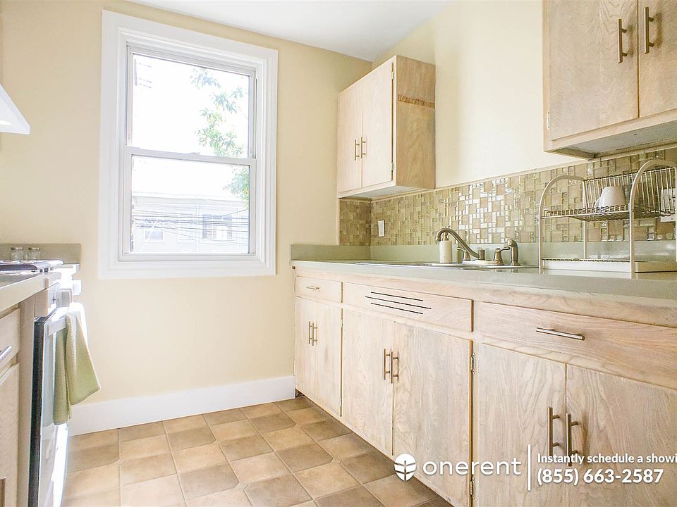 1st image of 3632 26th St APT 3