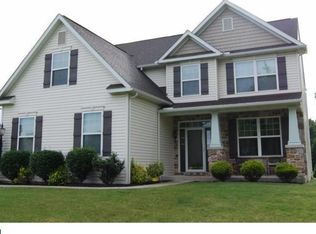 8 Bridge View Ct, Birdsboro, PA 19508