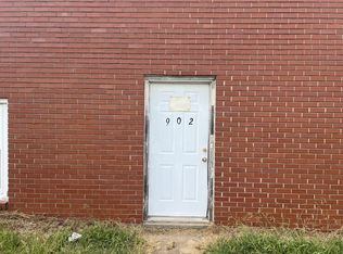 902 S Talbert Blvd, Lexington, NC 27292