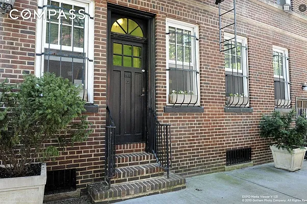 Rented by Compass | media 35