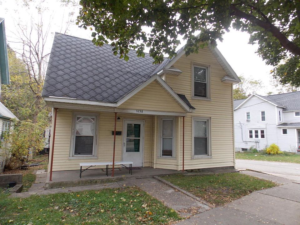 1st image of 1038 Butterworth St SW