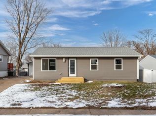 3408 W Hayes St, Davenport, IA 52804