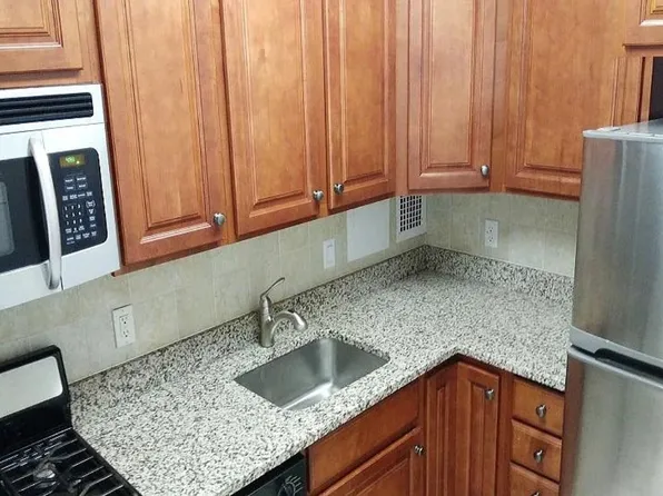 2401 H St NW APT 508, Washington, DC 20037