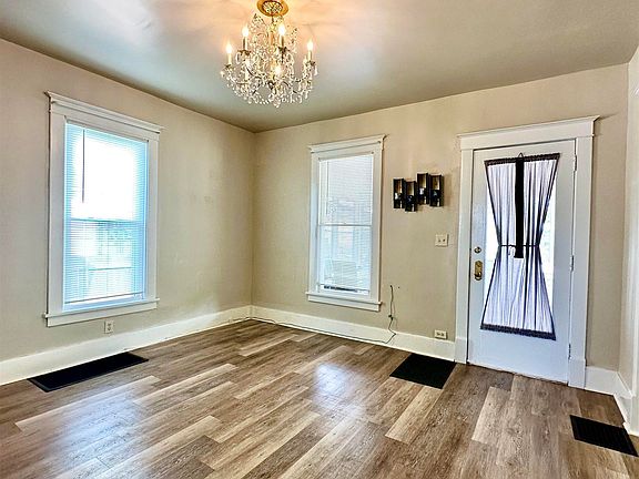 2nd image of 616 S President Ave