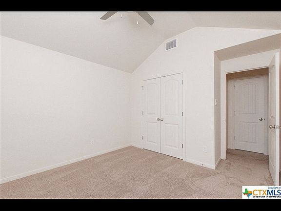 5th image of 6806 Black Springs Dr