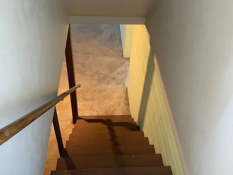 4136 Lincoln Way E — Photo 29