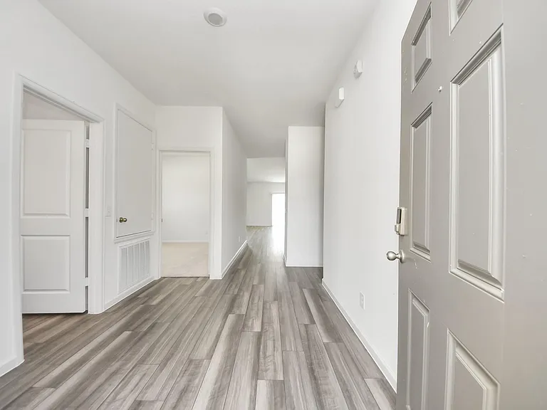 10307 Malta Trace Dr — Photo 16