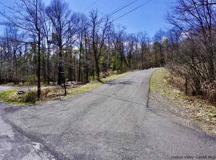 48 Tanis Hollow Rd, Woodstock, NY 12498