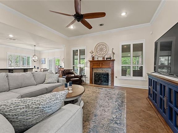 4th image of 43449 Denali Dr