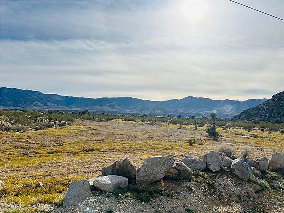 2nd image of 32 Amber Rd Lot 23