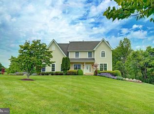 39032 Dobbins Creek Ln, Lovettsville, VA 20180