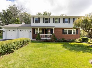 5952 Ladd Rd, Brewerton, NY 13029