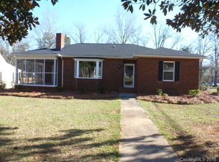 709 W Barr St, Lancaster, SC 29720