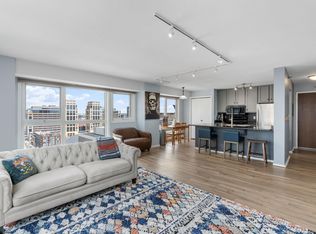 433 S 7th St APT 1801, Minneapolis, MN 55415