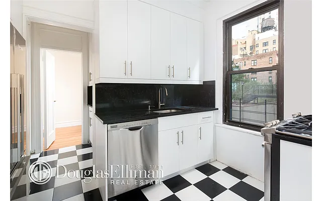 Rented by Douglas Elliman | media 11