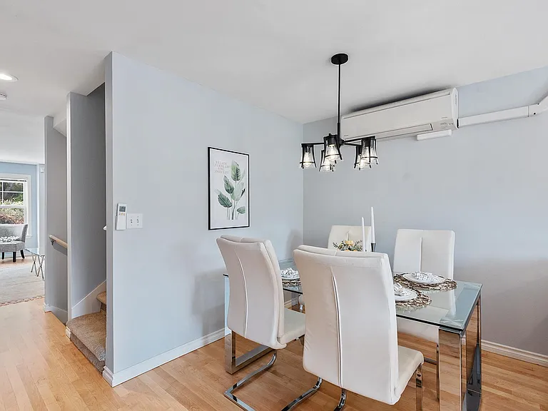 4844 Railroad Ave NE — Photo 12