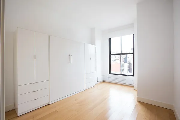 Rented by Capital Realty Investors, Inc | media 22