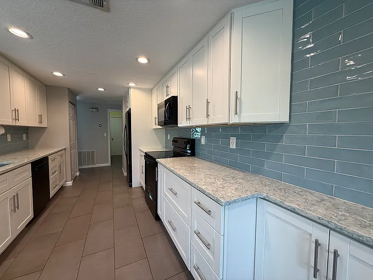 323 Sweetgum Ct — Photo 26