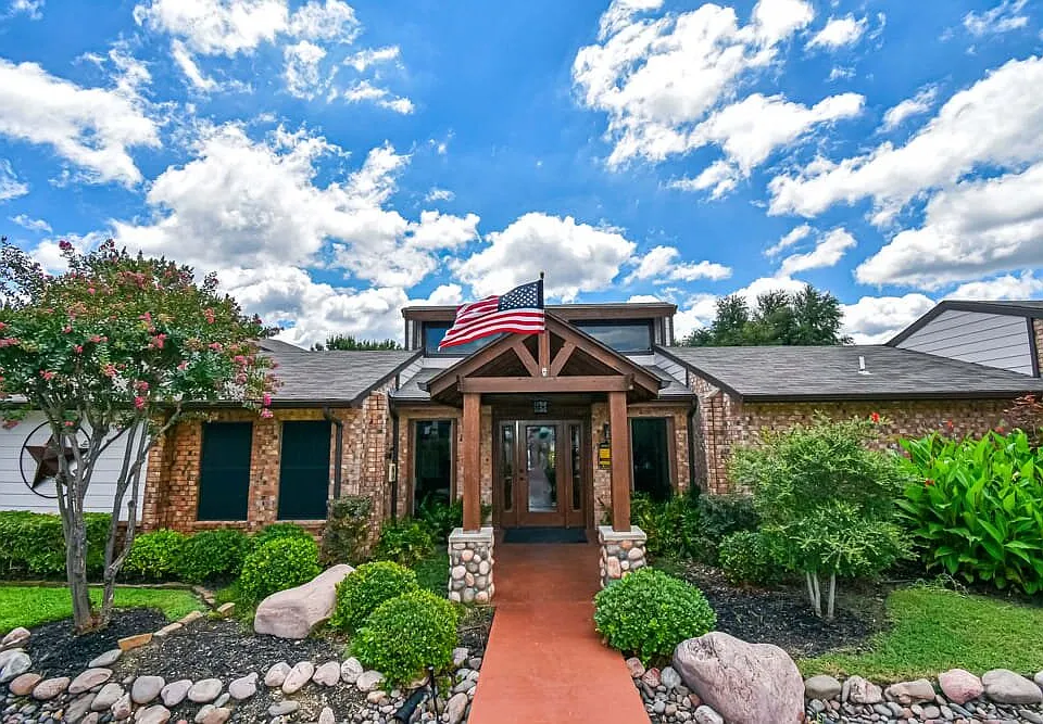 River Ranch Apartments