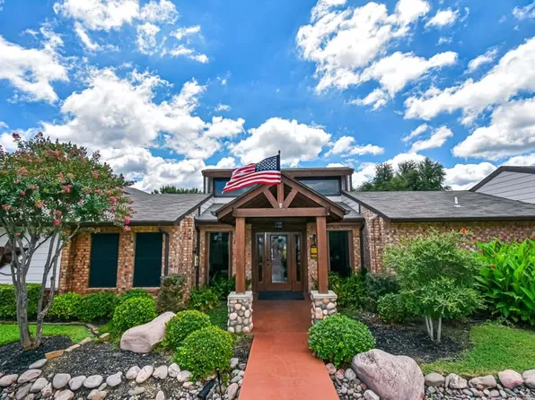 River Ranch Apartments, 303 S Fm 1417 #8497875df, Sherman, TX 75092