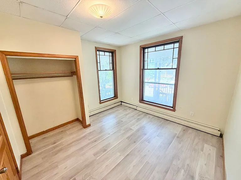 203 Maple St — Photo 19