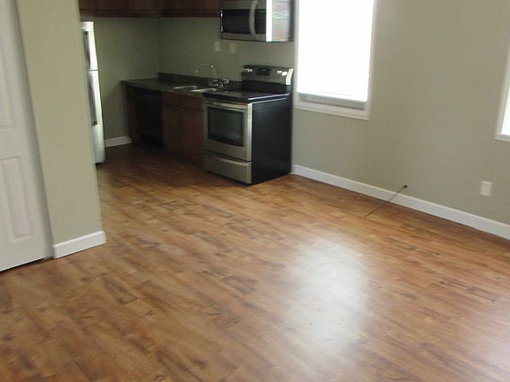 4th image of 737 Themis St #2