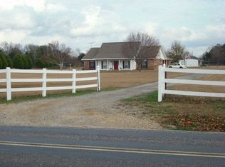 264 Lumpkin Rd, Carriere, MS 39426