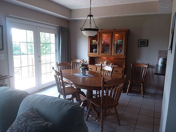 3rd image of 9552 S Sierra Dr