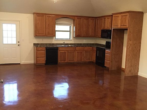 2nd image of 8124 County Road 1016z