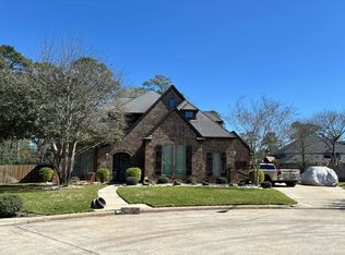 5303 Handbrook Dr, Houston, TX 77069