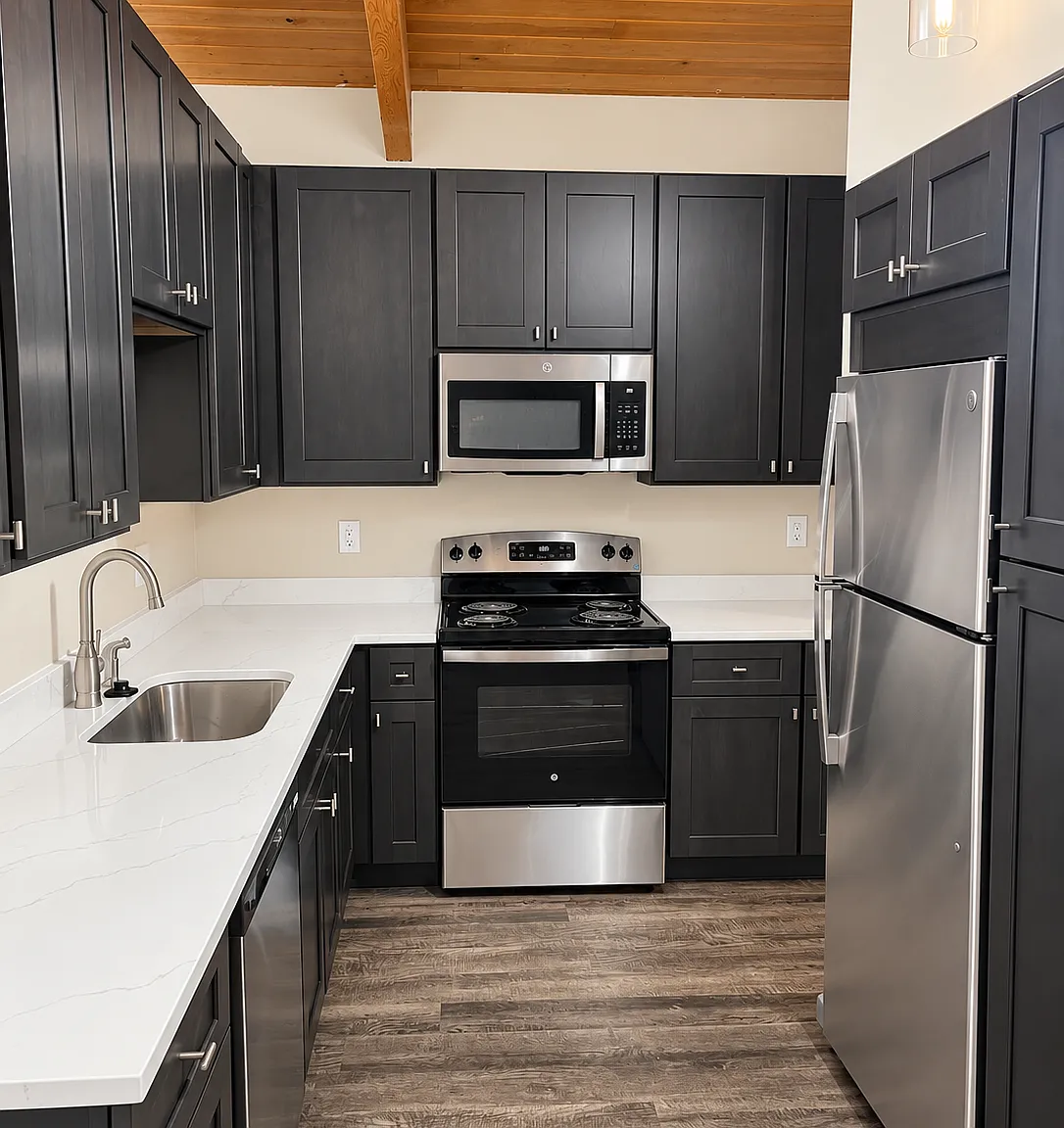 1 bed, 1.0 bath, 700 sqft, $1,740 — Photo 3