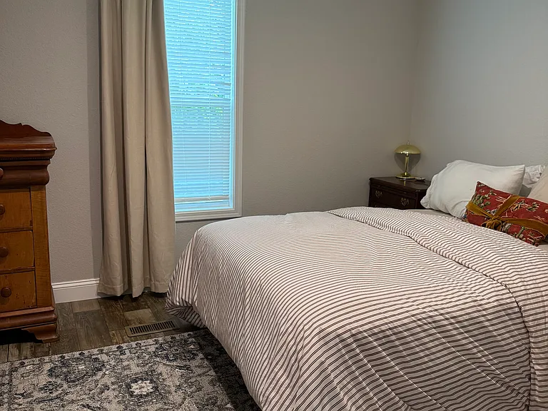 2792 Linden Dr — Photo 4
