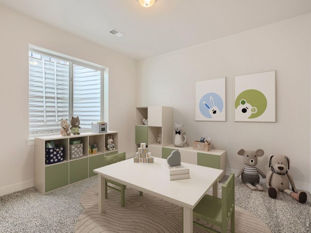 2071 Dusk Ct