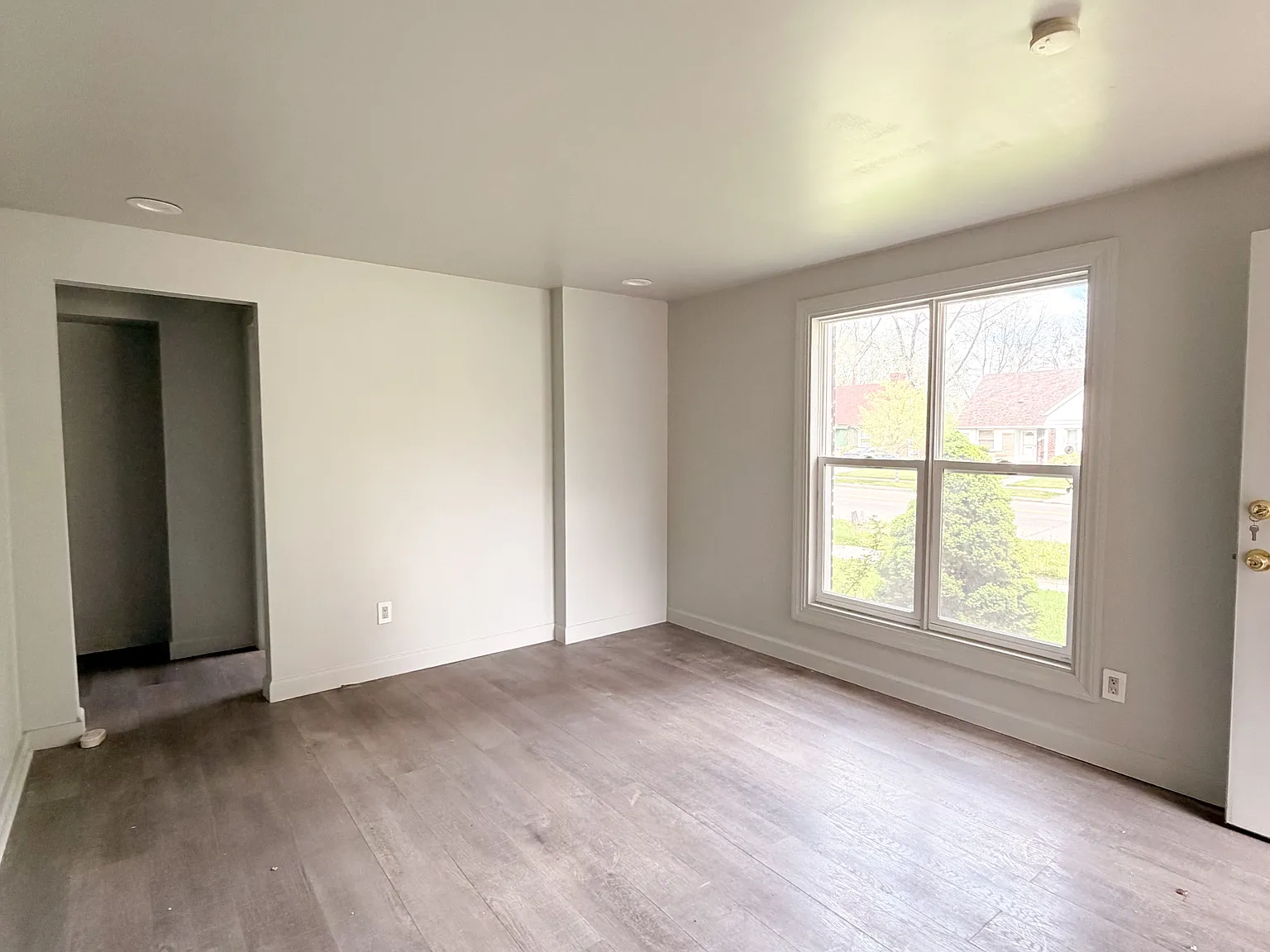 15815 Evergreen Road - 1 — Photo 4