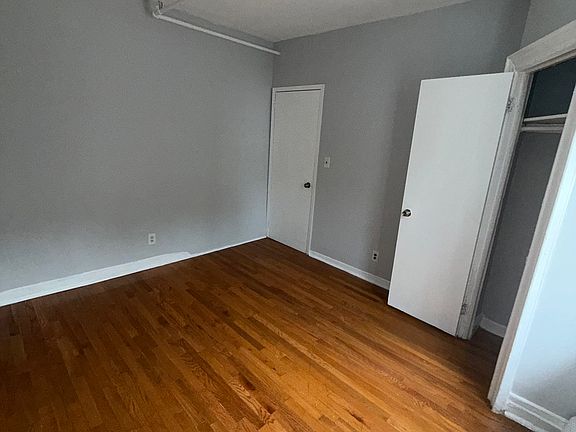 3rd image of 160-09 Hillside Ave #2B