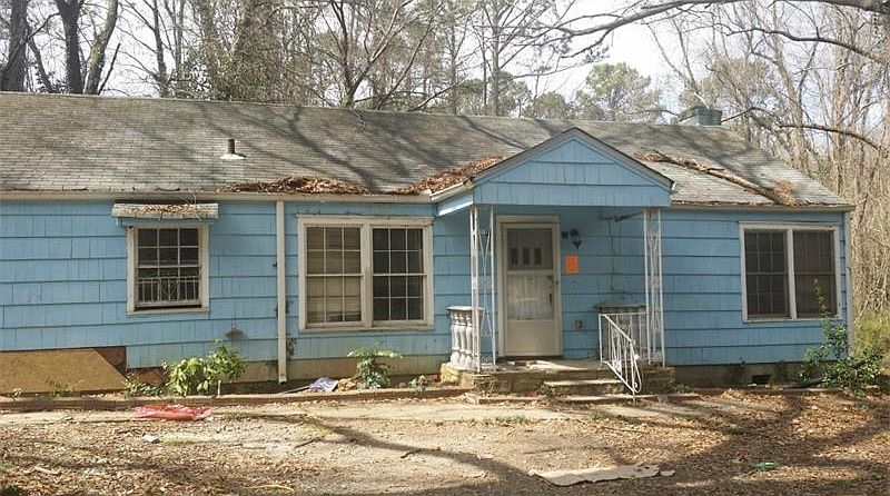 2nd image of 2209 Dodson Dr