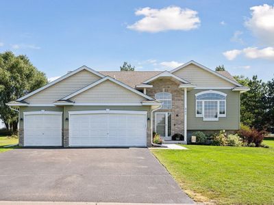 862 Mallard St NE, Hanover, MN, 55341