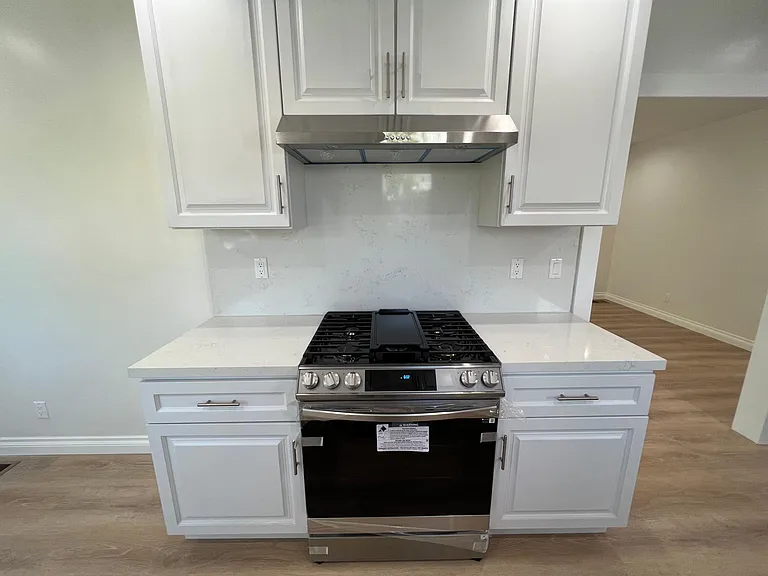 Brand New Stove & Range.